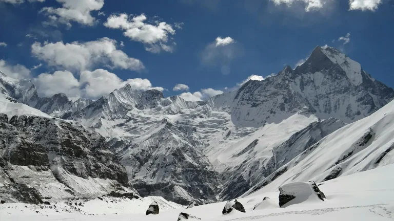 Flight to Lukla and Trek to Phakding (2,610m/8,562ft)
