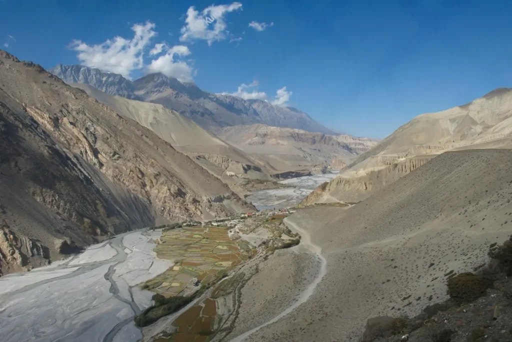 Kali Gandaki river valley